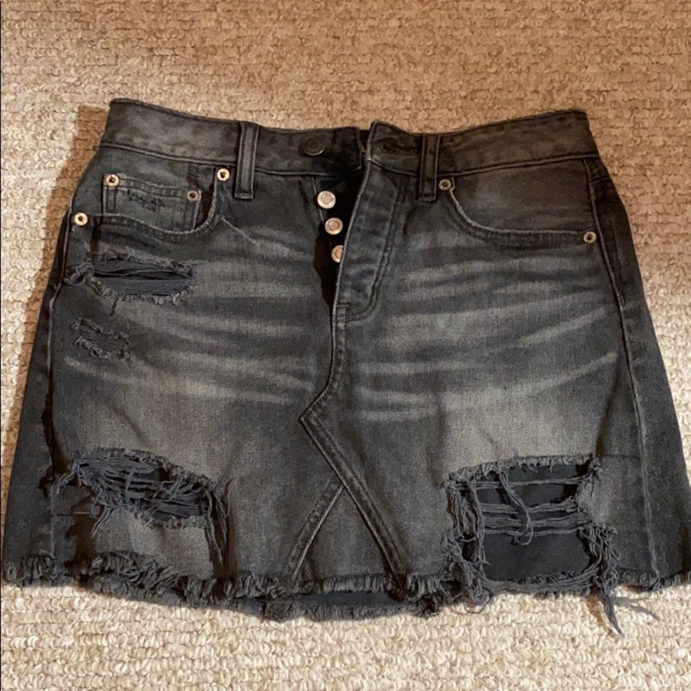 American eagle black skirt